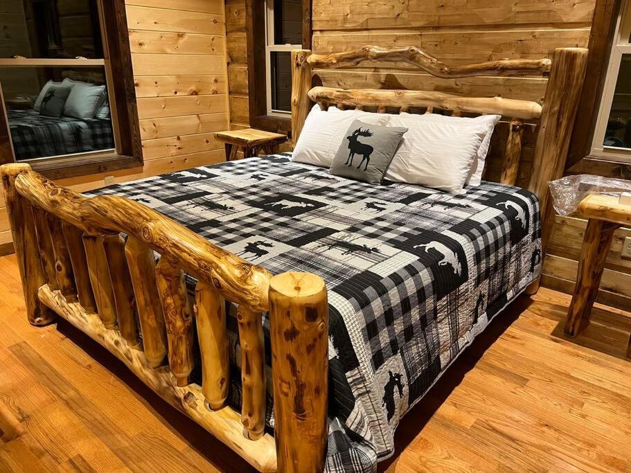 * * 4 Master Bedrooms, Views, Theater, Arcade, Evc Gatlinburg Extérieur photo